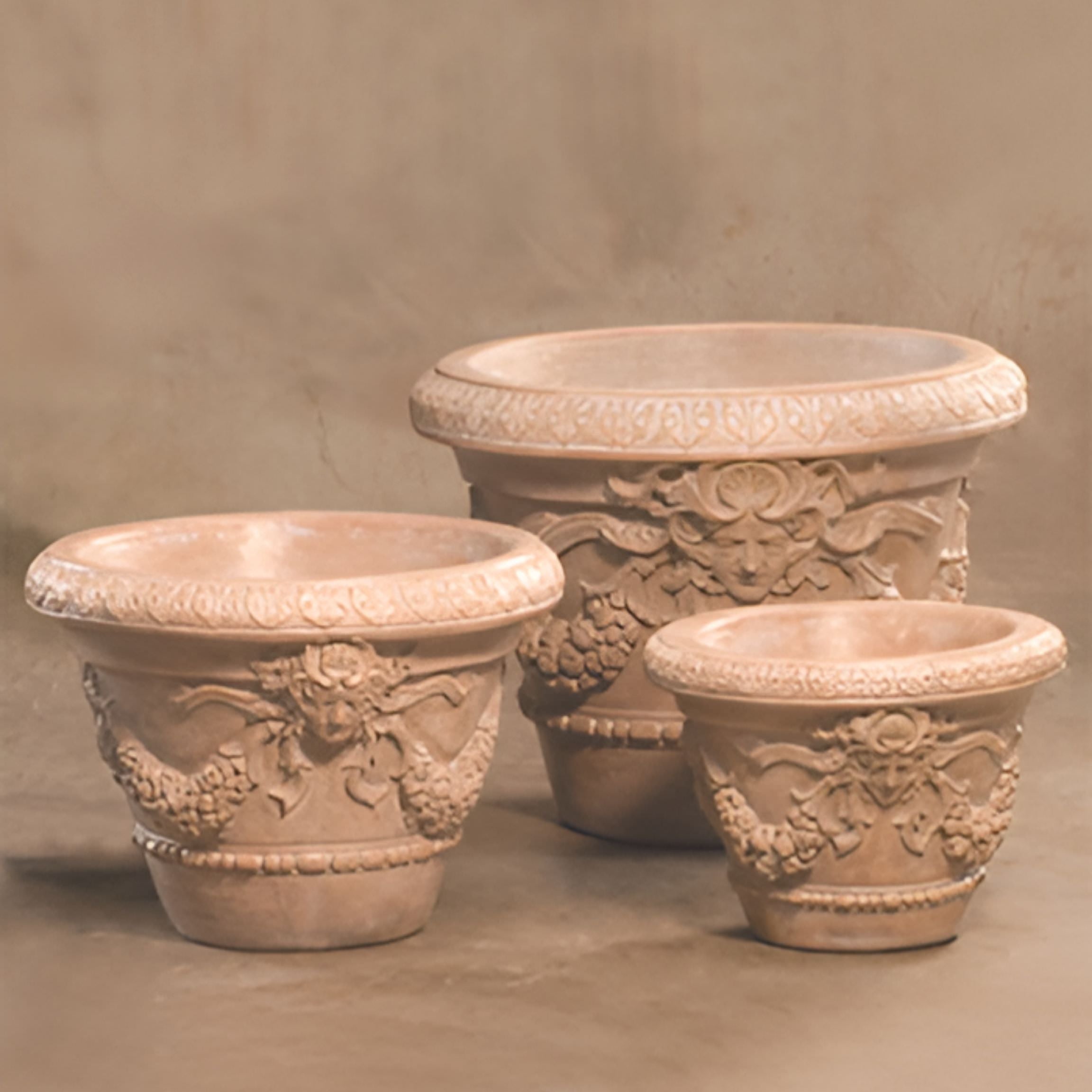 Garland Pot Concrete Planters - Fiore #657