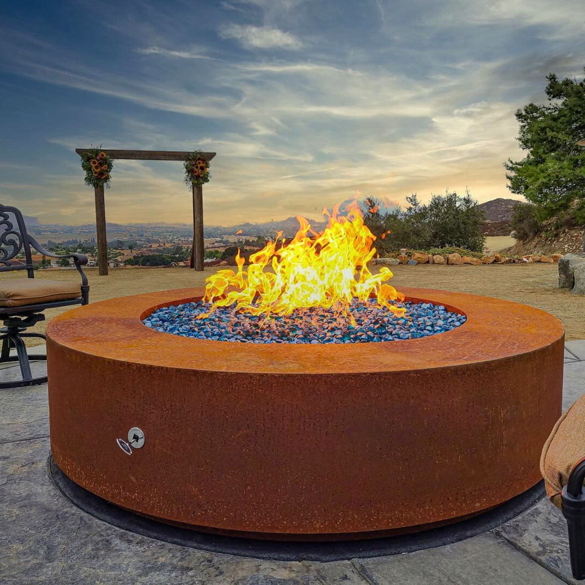 Unity Gas Fire Pit in Copper, Stainless, Corten Steel - Outdoor Plus