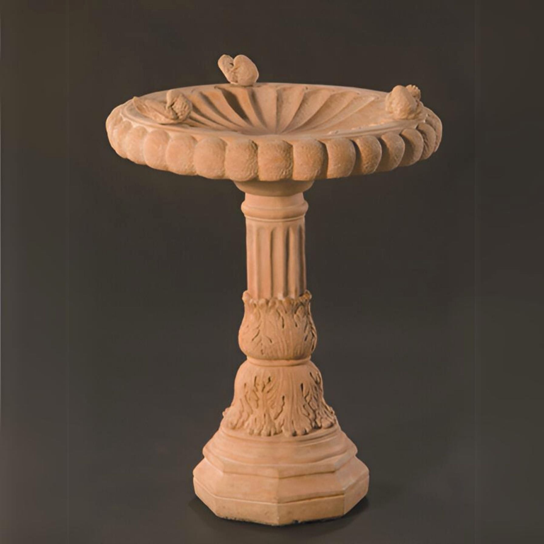 Fiore Stone Dove Bird Bath