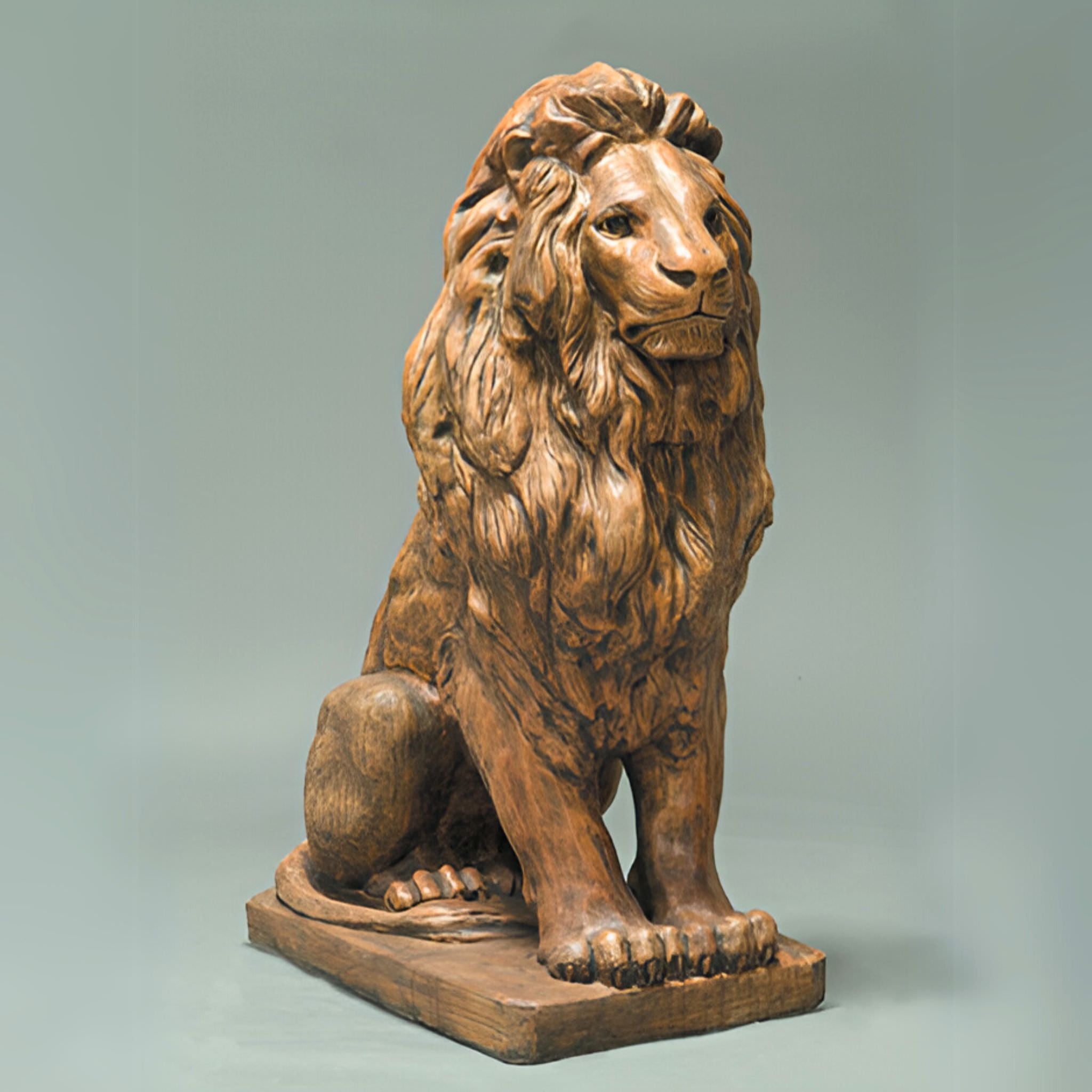 Estate Lion Concrete Garden Statue - Fiore #545