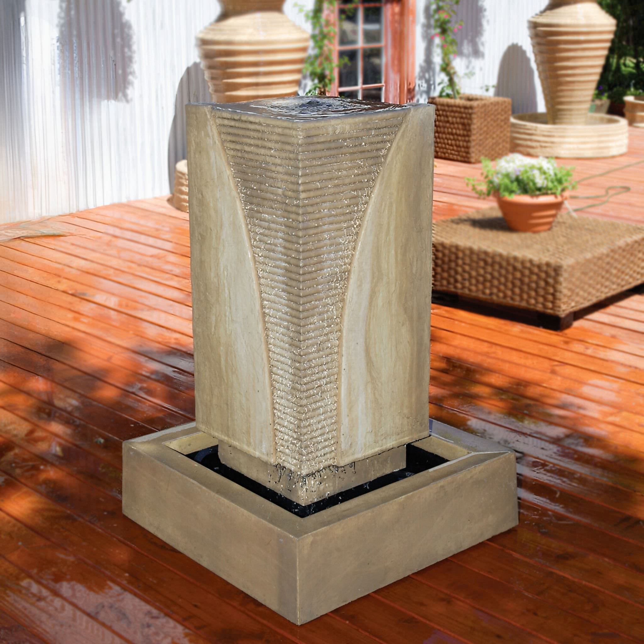 Ribbed Monolith Concrete Fountain - GIST Fountains