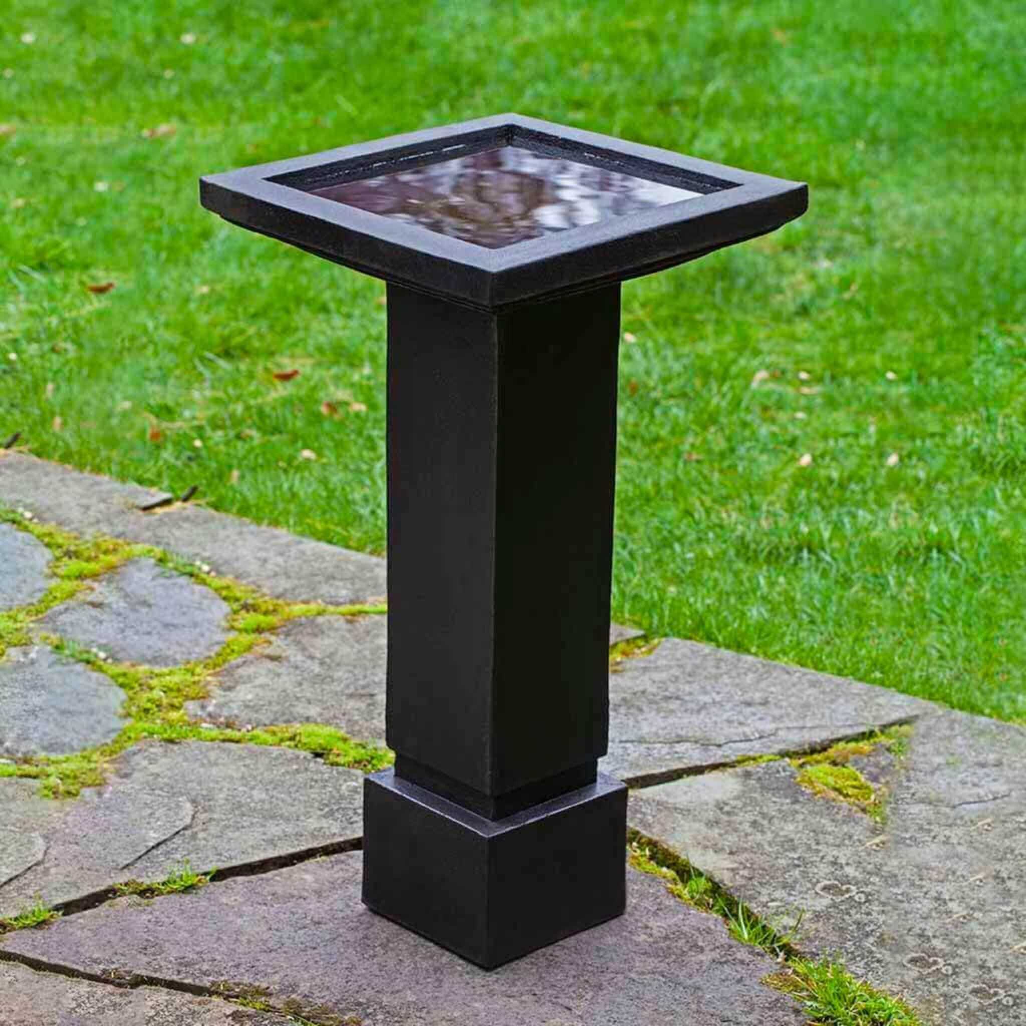 Campania Hadley Birdbath - Thumbnail 2