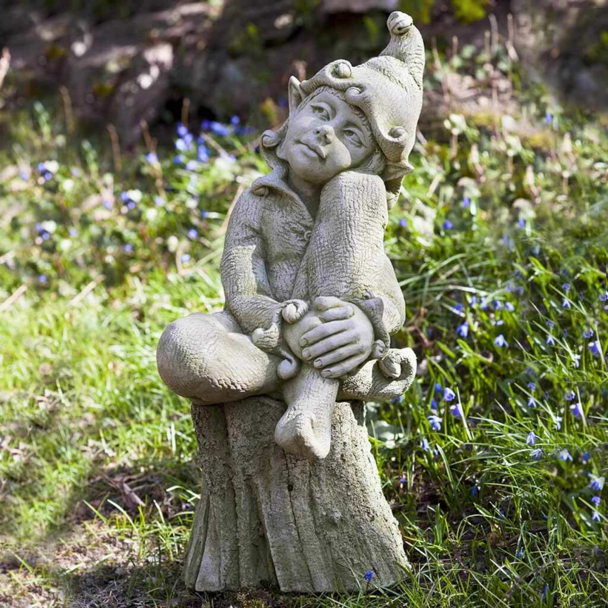 Jenny The Garden Elf Concrete Statue - Campania #S341