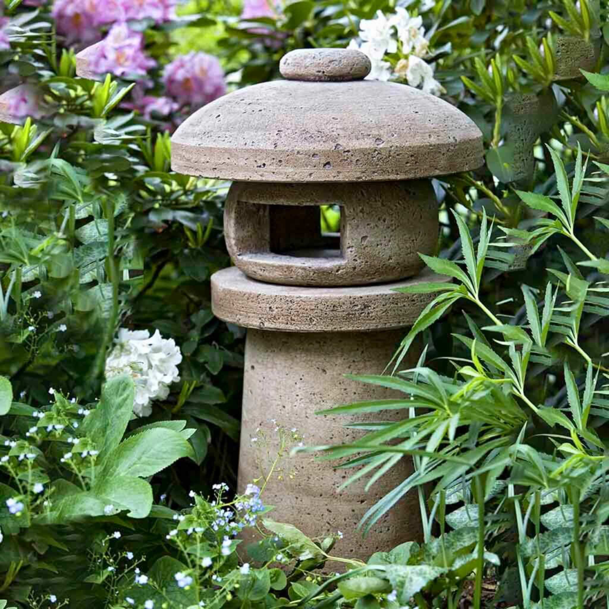 Sapporo Lantern Concrete Garden Statue - Campania #OR106