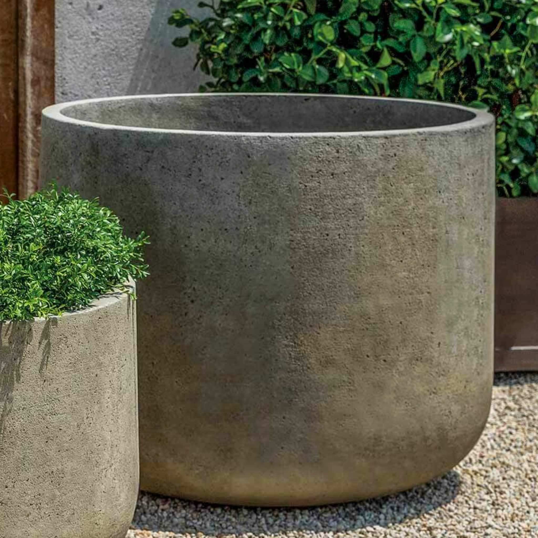 Tribeca Extra Large Concrete Planter - Campania #P855