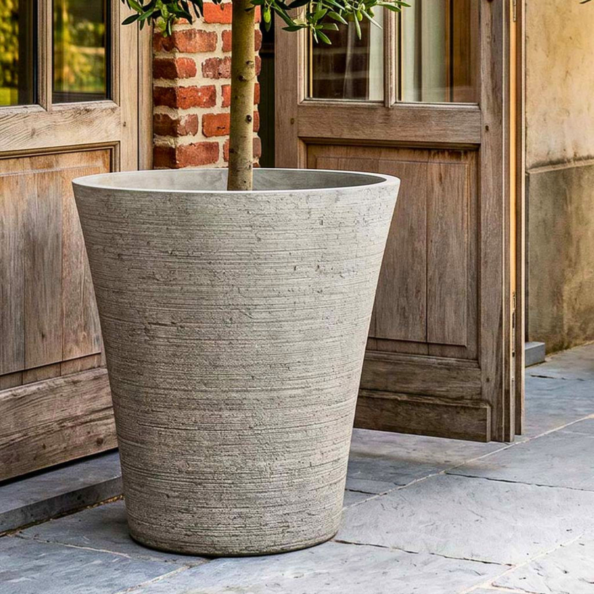 Verve Modern Concrete Planters - Campania - P1021 P1003 P1004 P1005