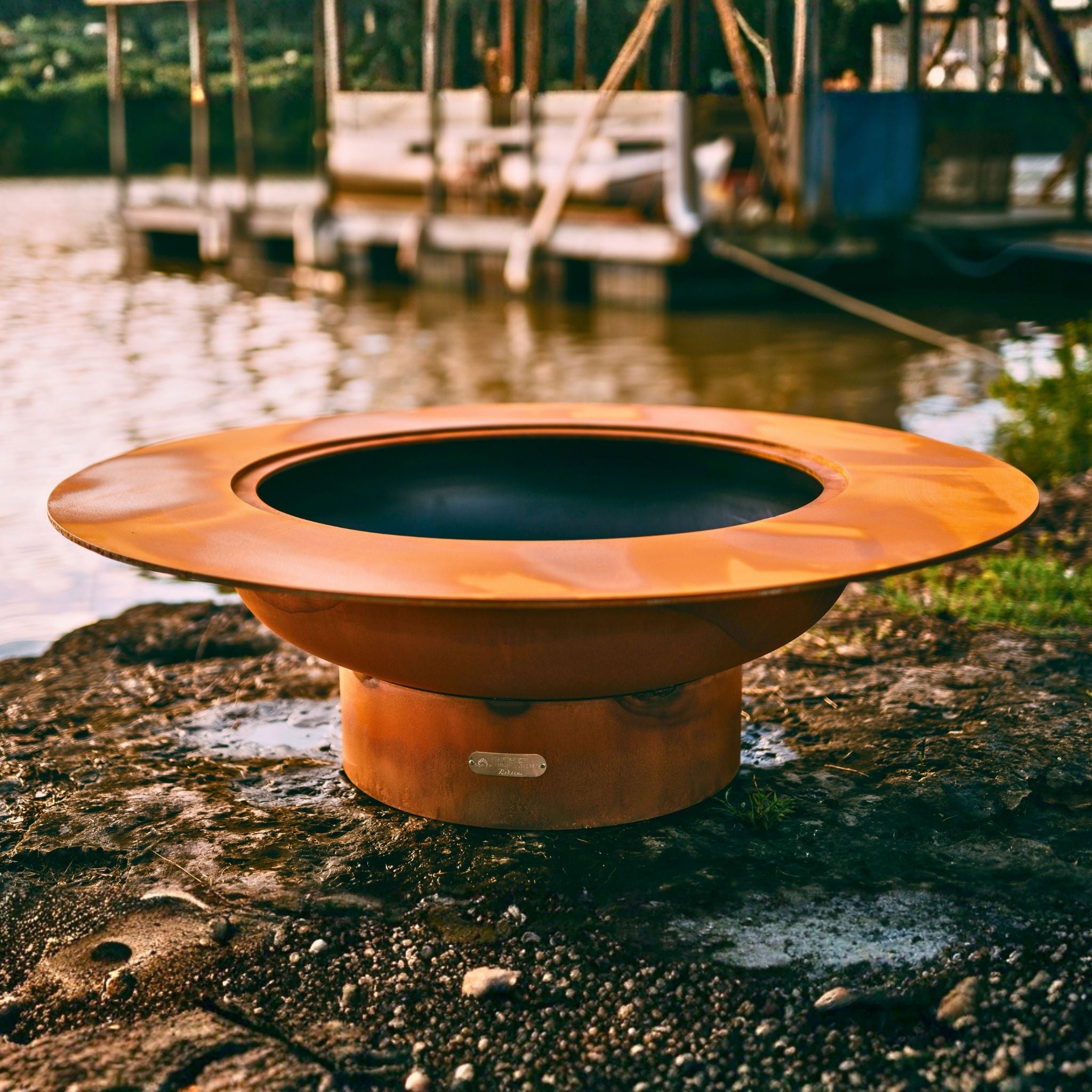 Magnum Gas Fire Pit in Steel - Thumbnail 2