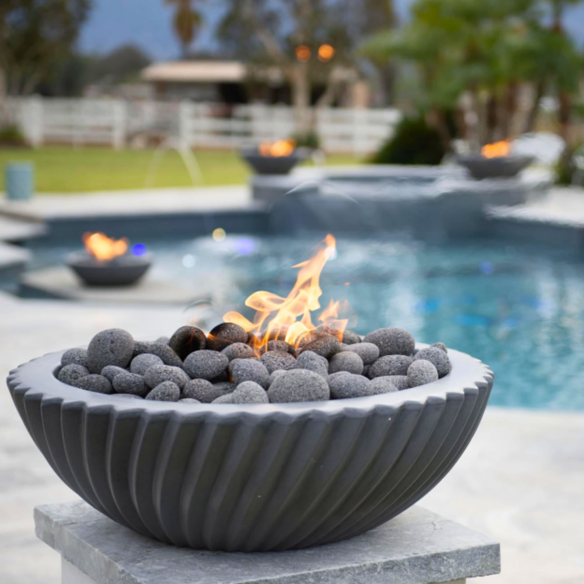 Sedona 2.0 Concrete Fire Bowl - The Outdoor Plus