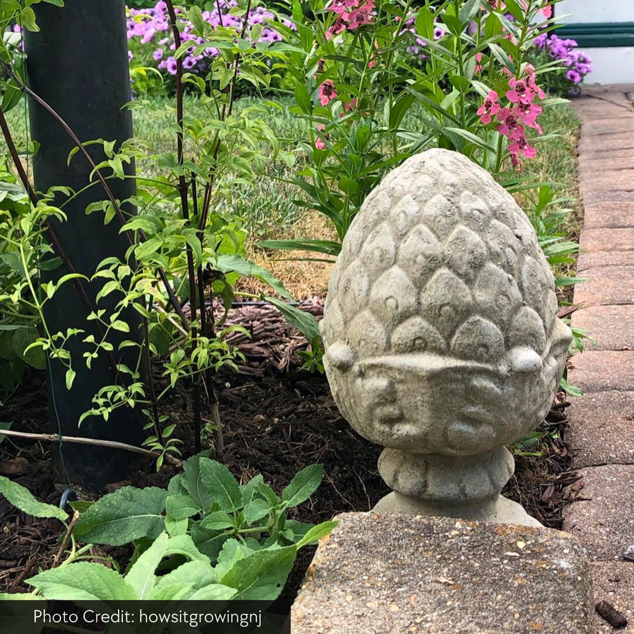 Longwood Pineapple Finial Statue - Thumbnail 4