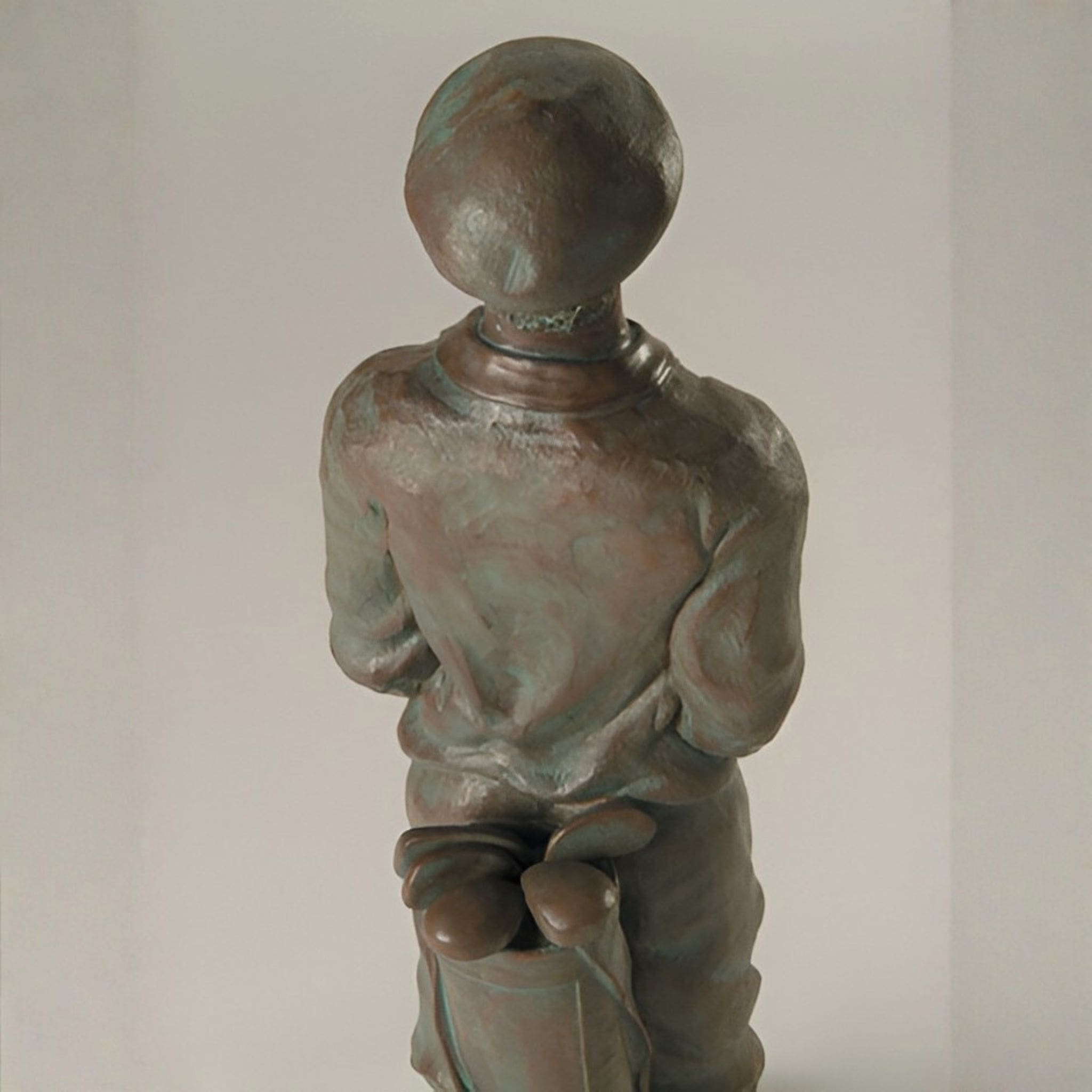 Proud Golfer Concrete Garden Statue - Fiore #7024