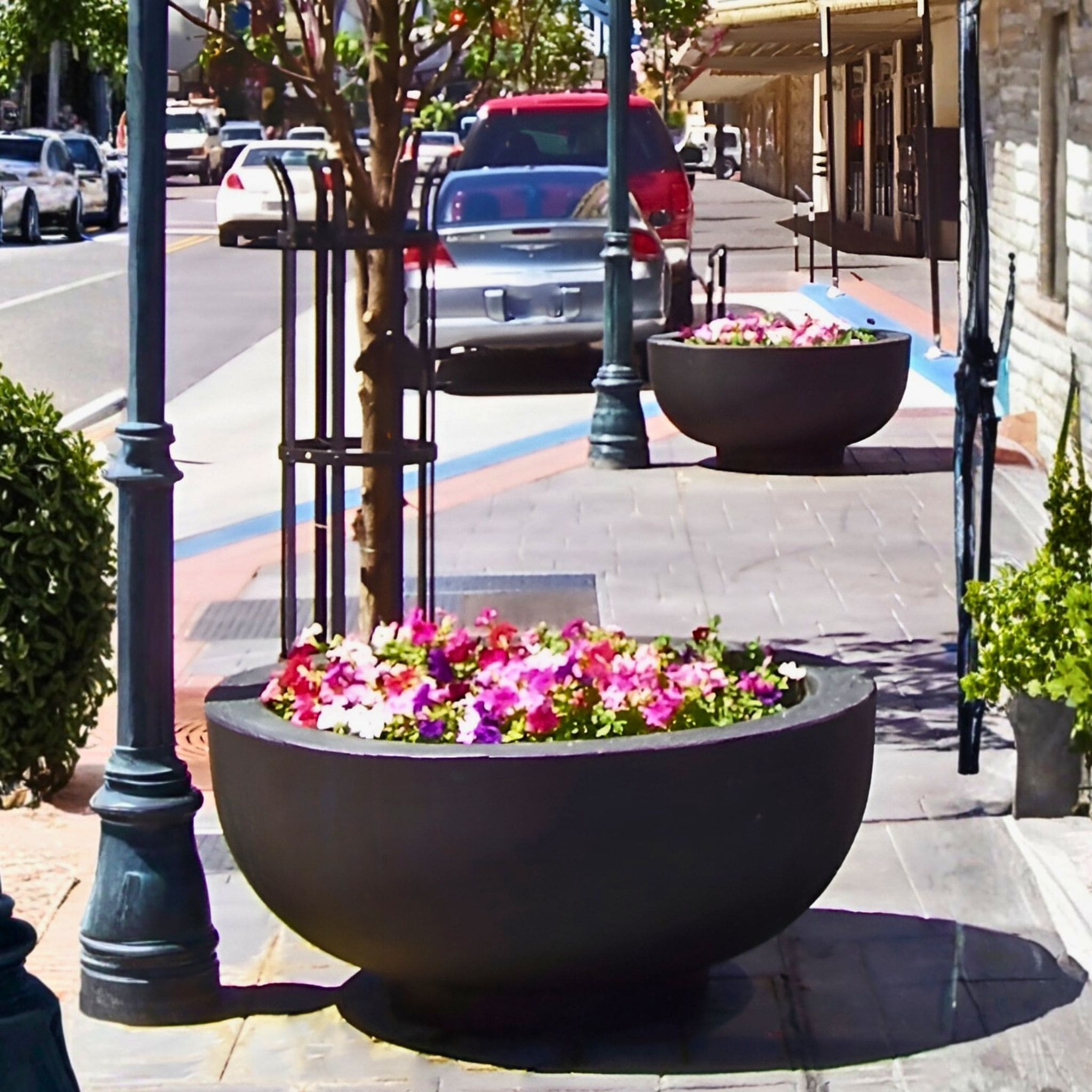 Round 4FT Concrete Bowl Planter - Architectural Collection