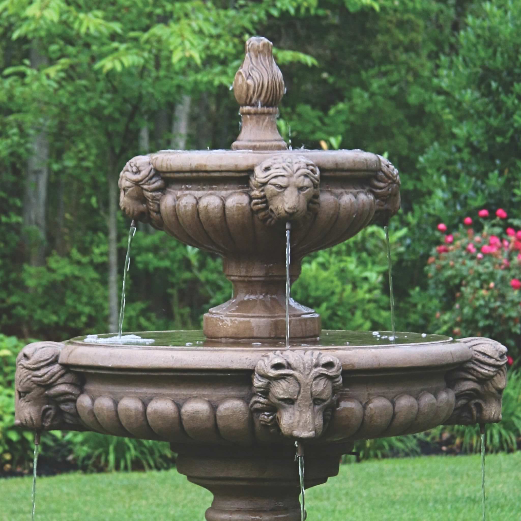 Classic Lion Head Concrete Pool Fountain
