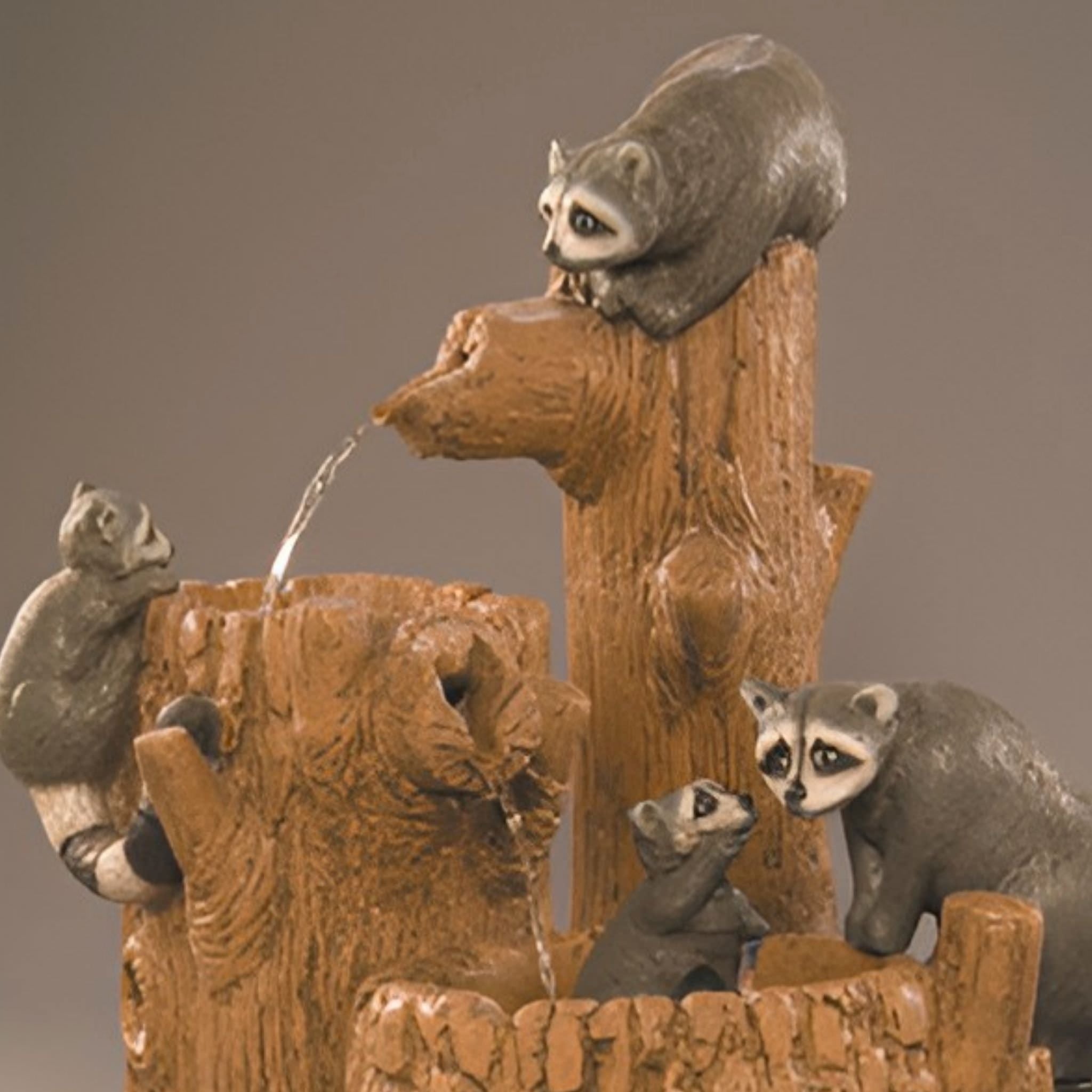 Mischief Raccoons Concrete Fountain - Thumbnail 2