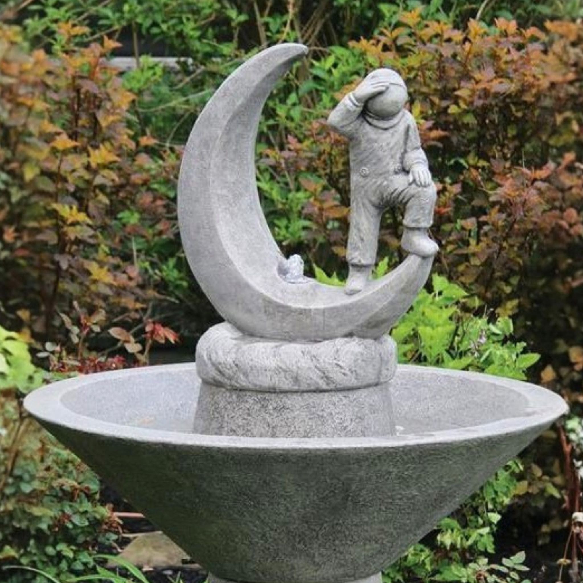 Garden Astronaut Concrete Fountain w/Lights - Massarellis #3829