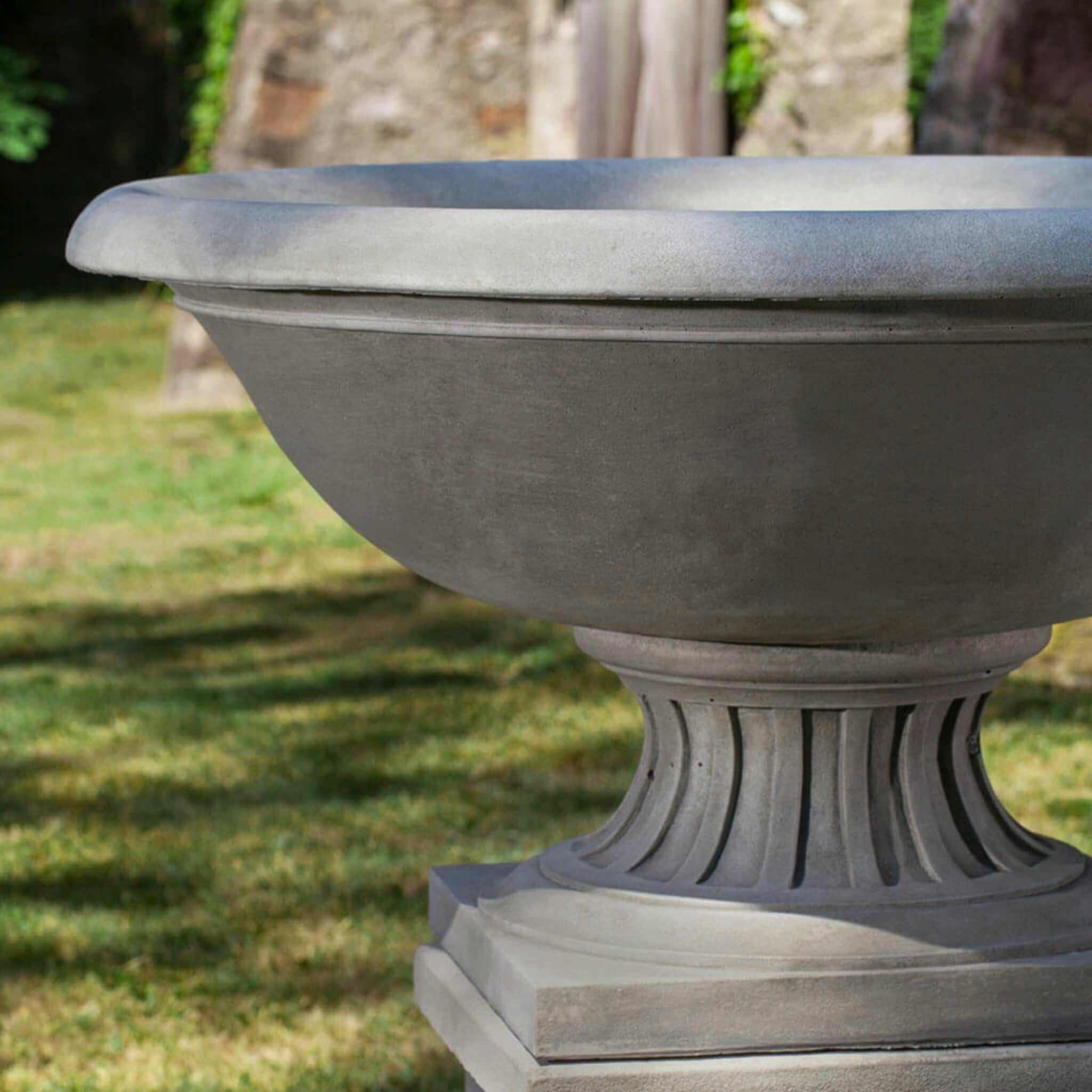 Fonthill Concrete Urn Planter - Campania #P712