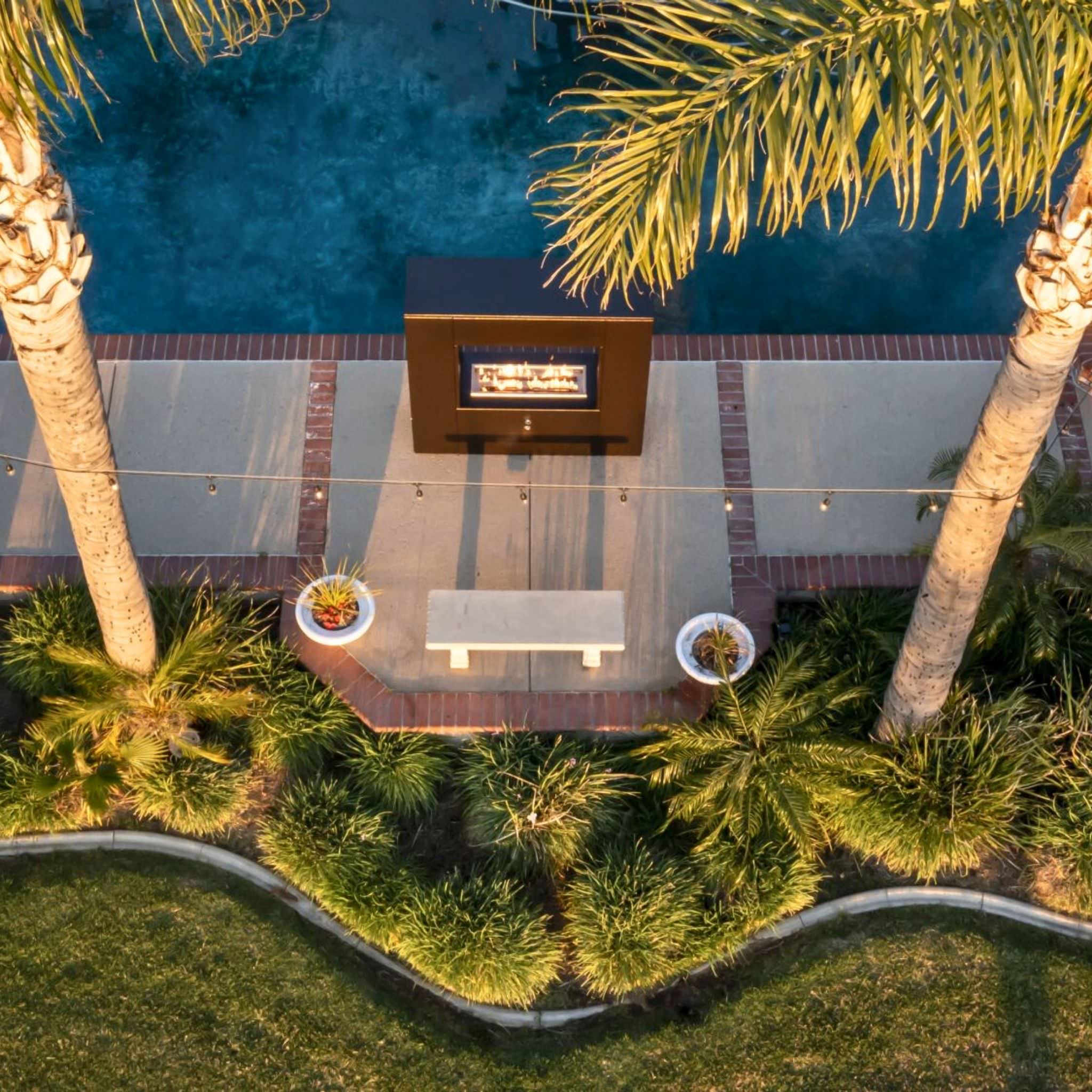 The Williams Gas Fireplace in Luxury Metals - Outdoor Plus