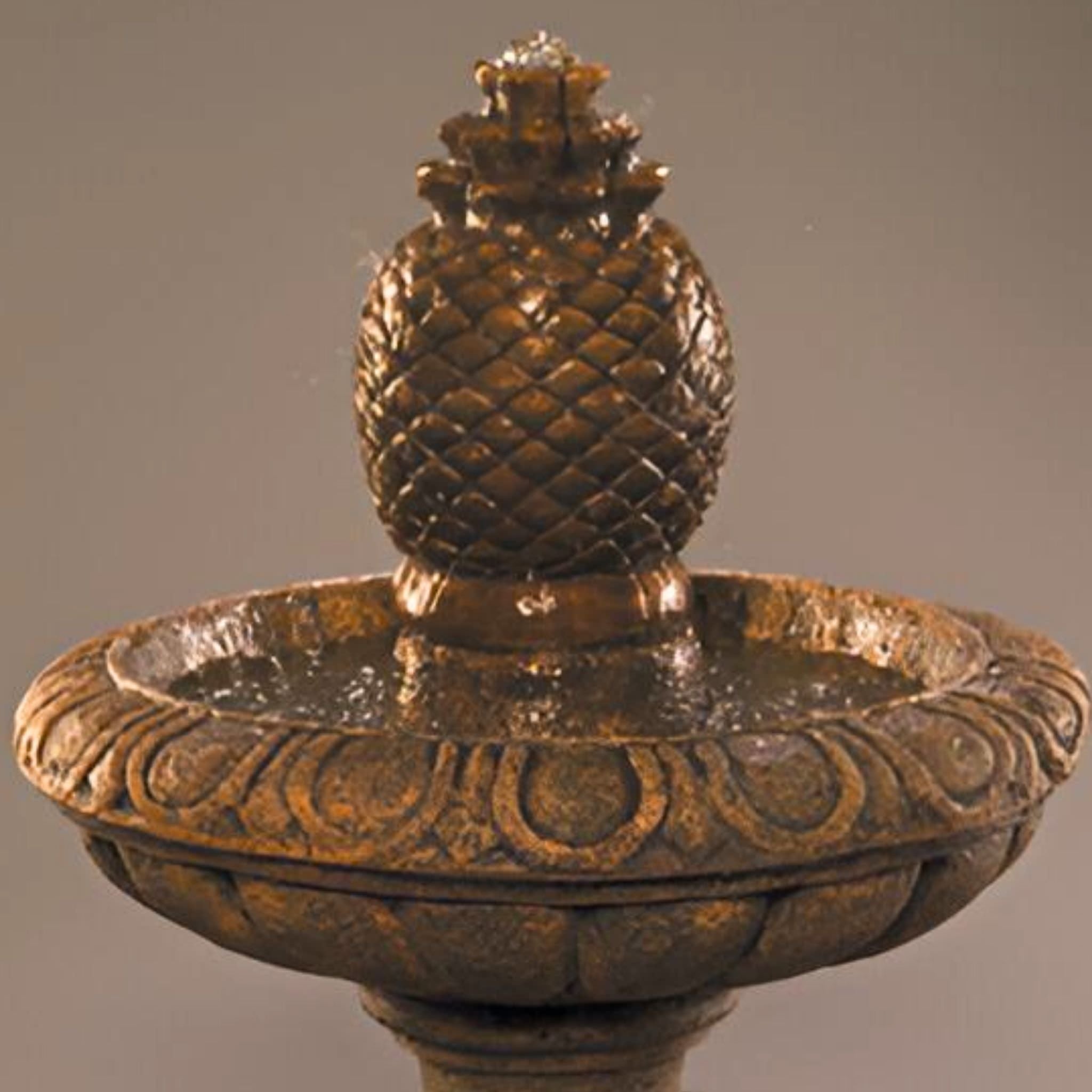 Romantica Pineapple Concrete Fountain - Fiore #261