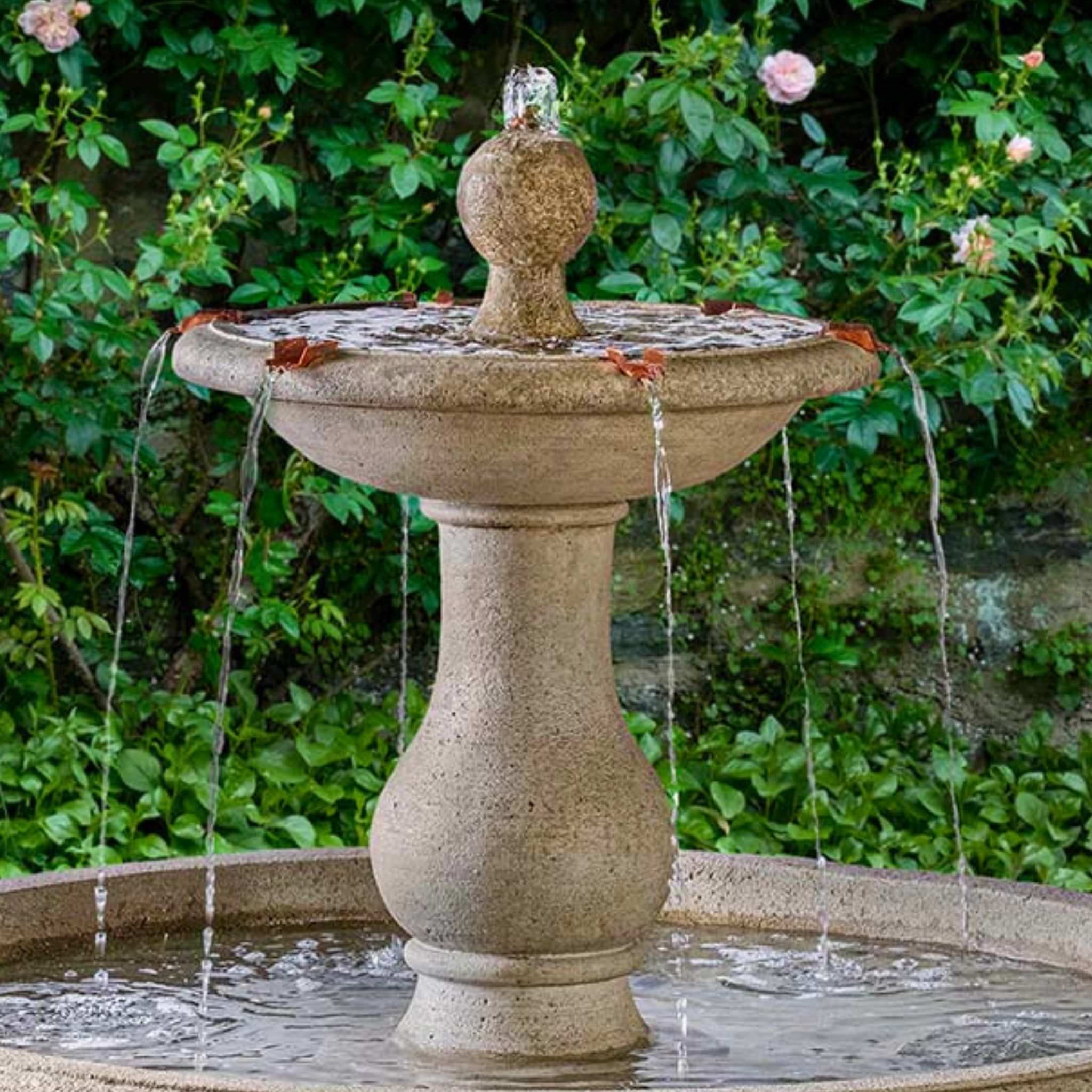 Delacorte Concrete Pond Fountain - Campania #FT438