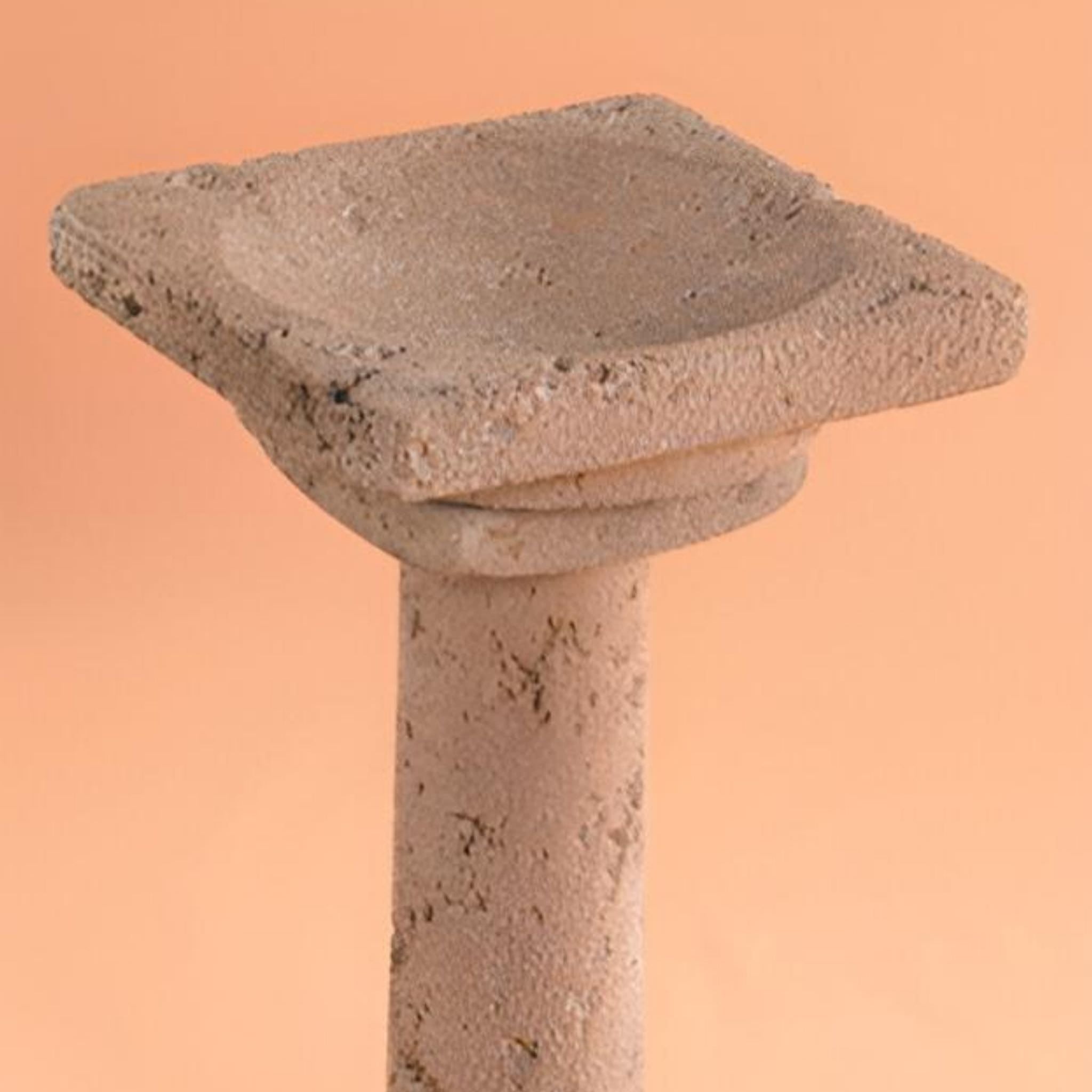 Old World Concrete Birdbath - Thumbnail 5
