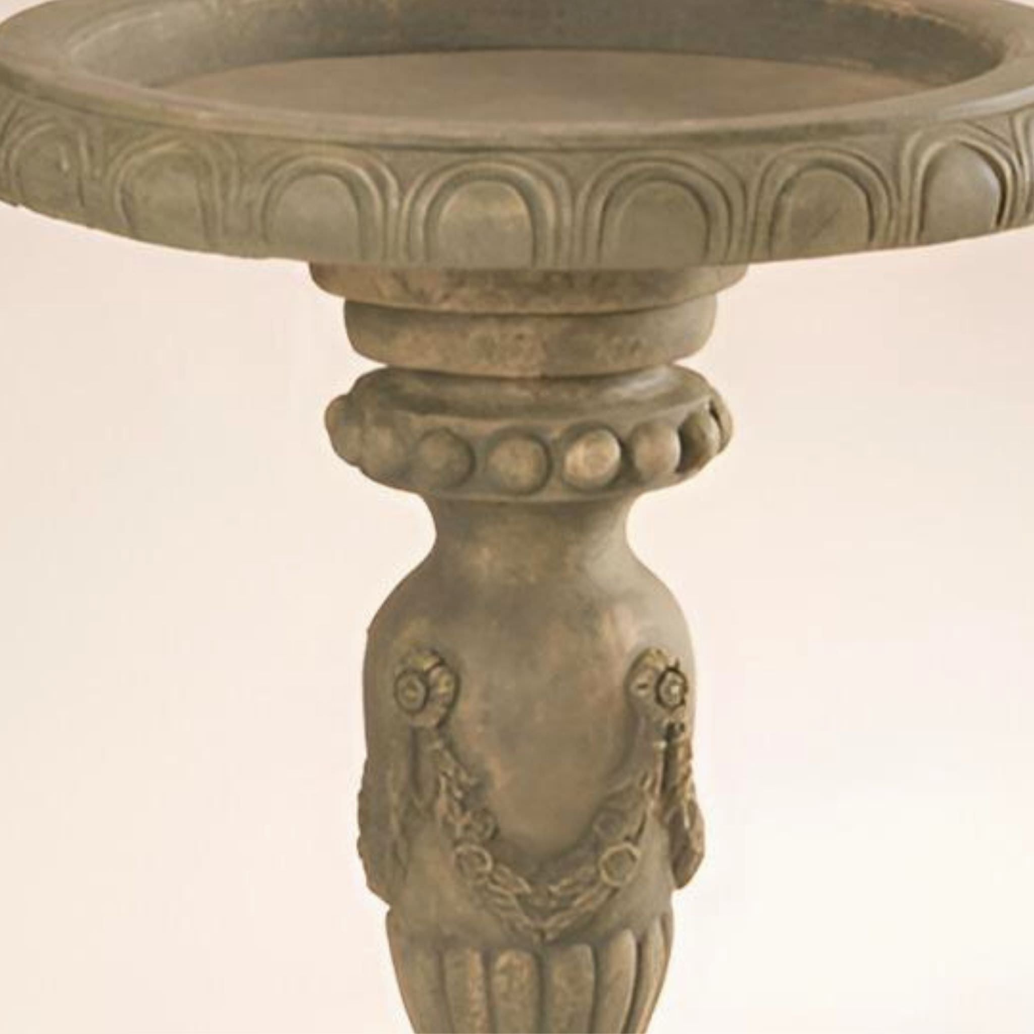 Formal Concrete Bird Bath - Fiore #417