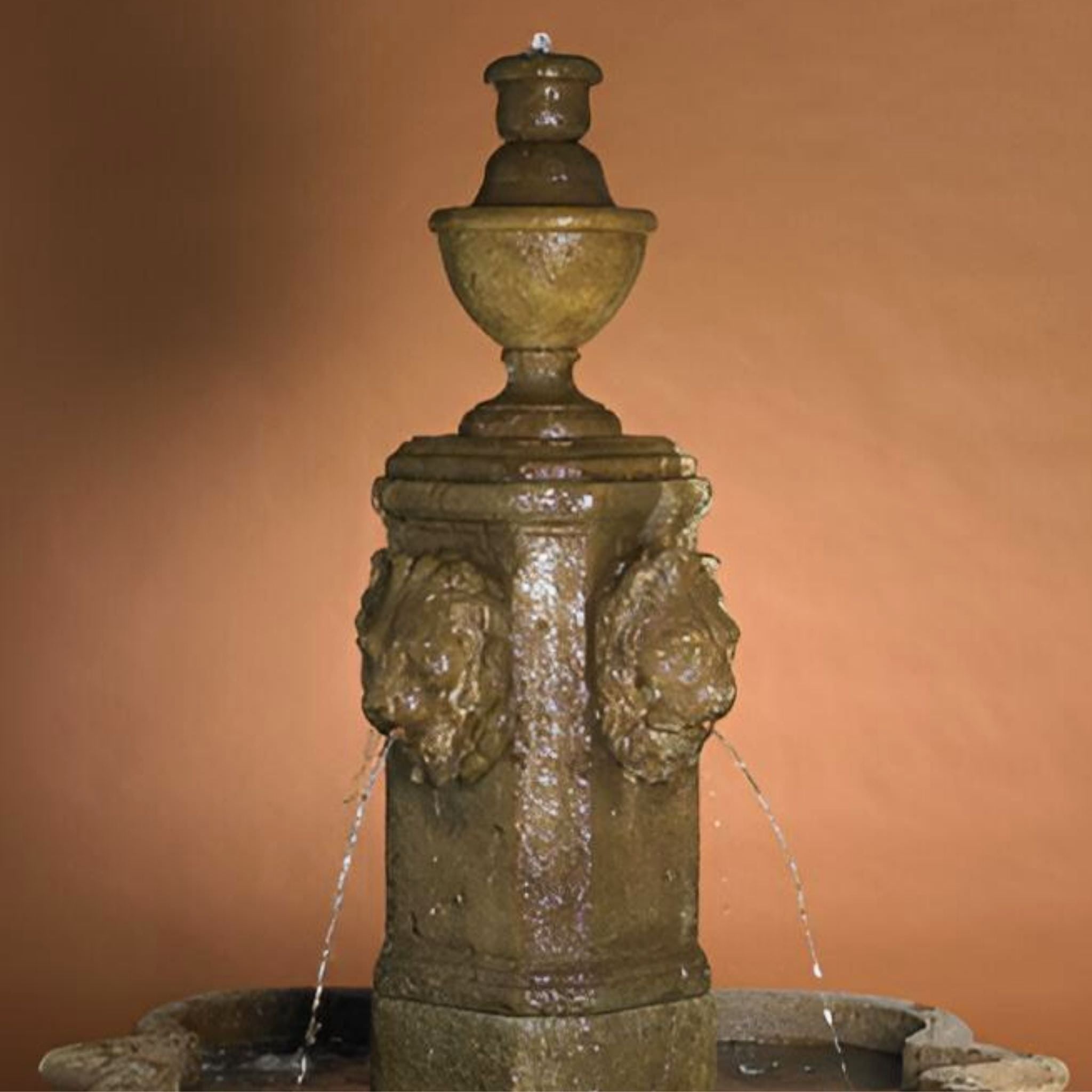 Leonito Lion Head Concrete Fountain - Fiore Stone