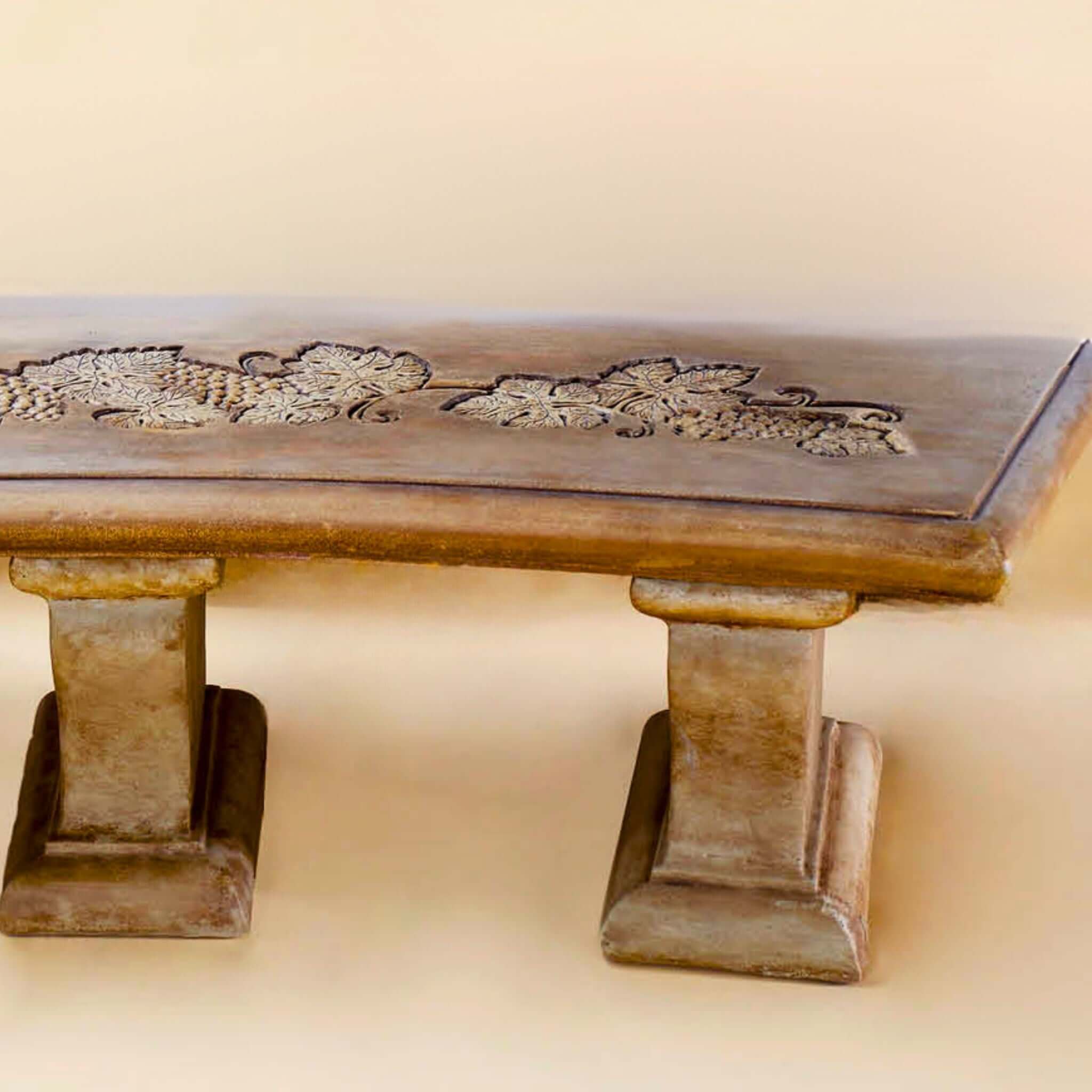 Vitis Curved Concrete Garden Bench - Thumbnail 2