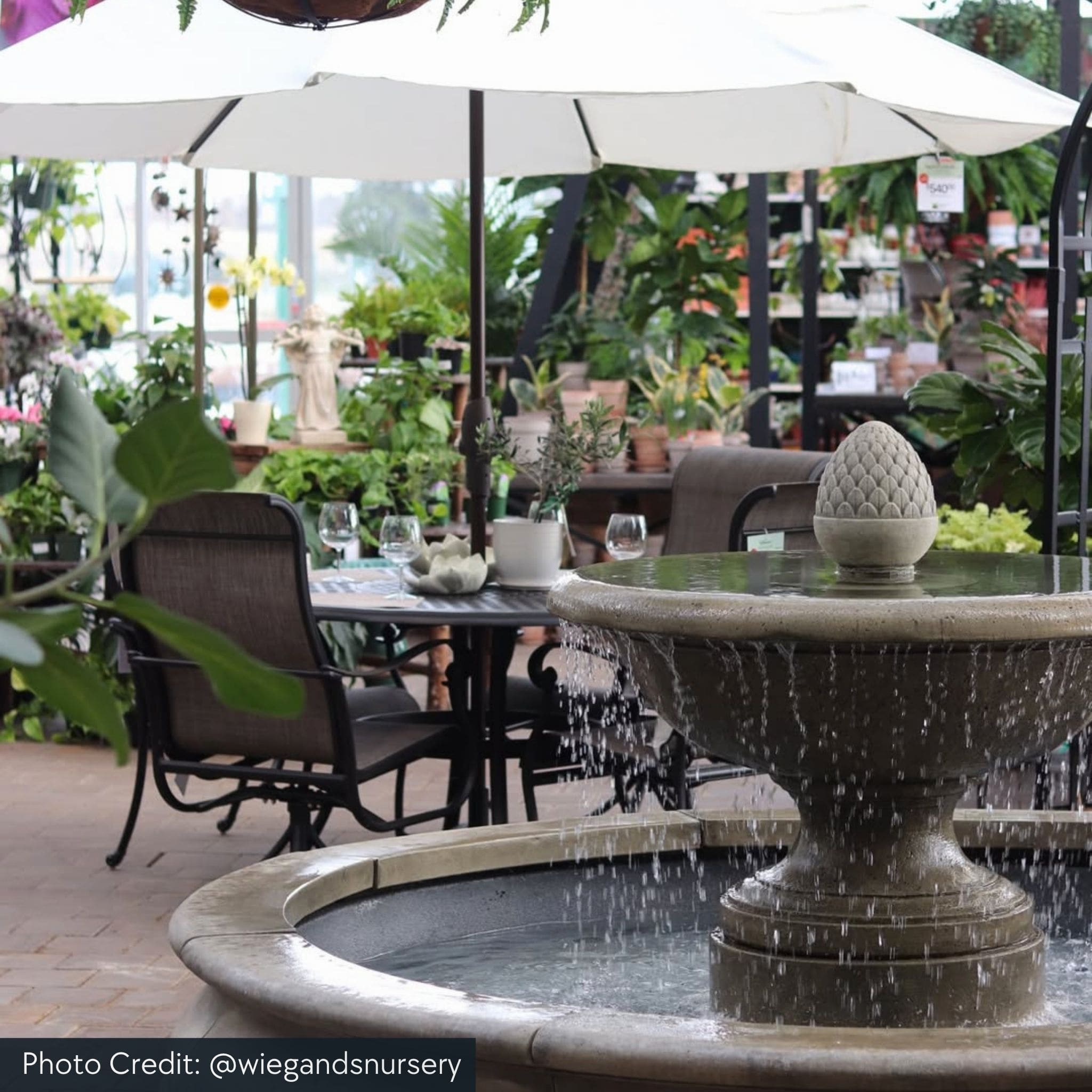 D'Este Acorn Finial Concrete Estate Fountain - Campania #FT424