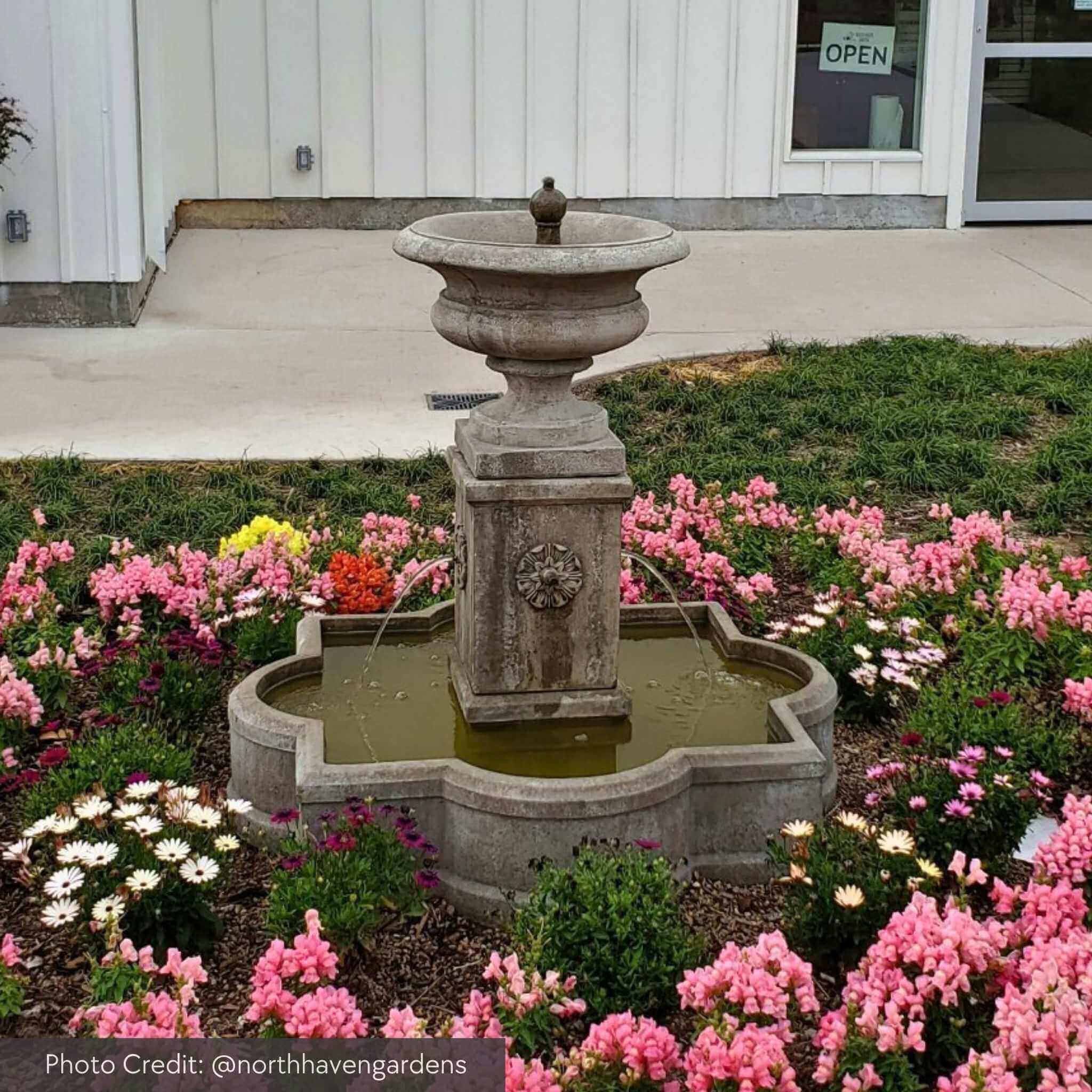 Campania International Palazzo Urn Fountain - Thumbnail 2