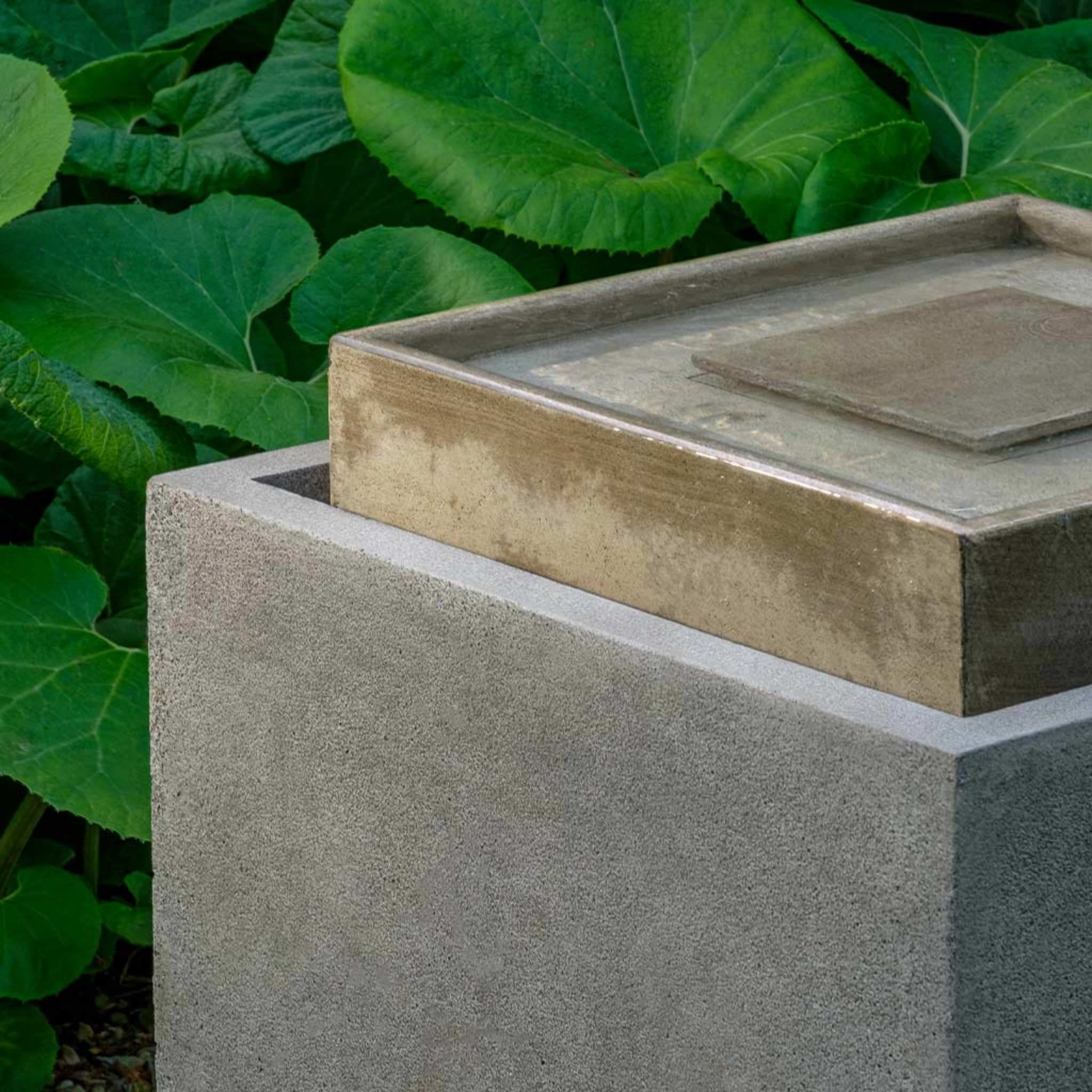 Infinity Concrete Fountain - Campania #FT428