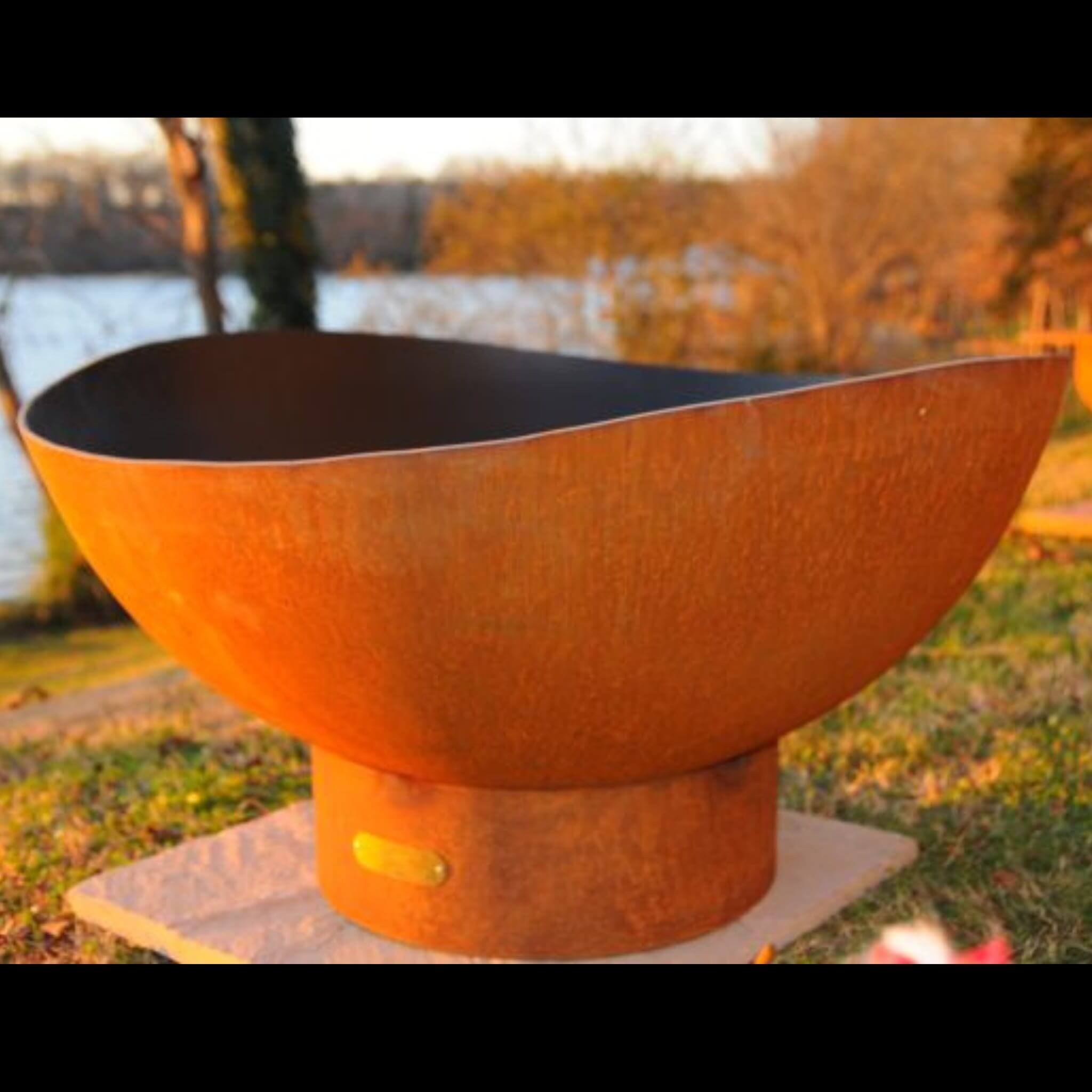 "Scallop/Tidal" Gas Fire Pit in Steel - Fire Pit Art