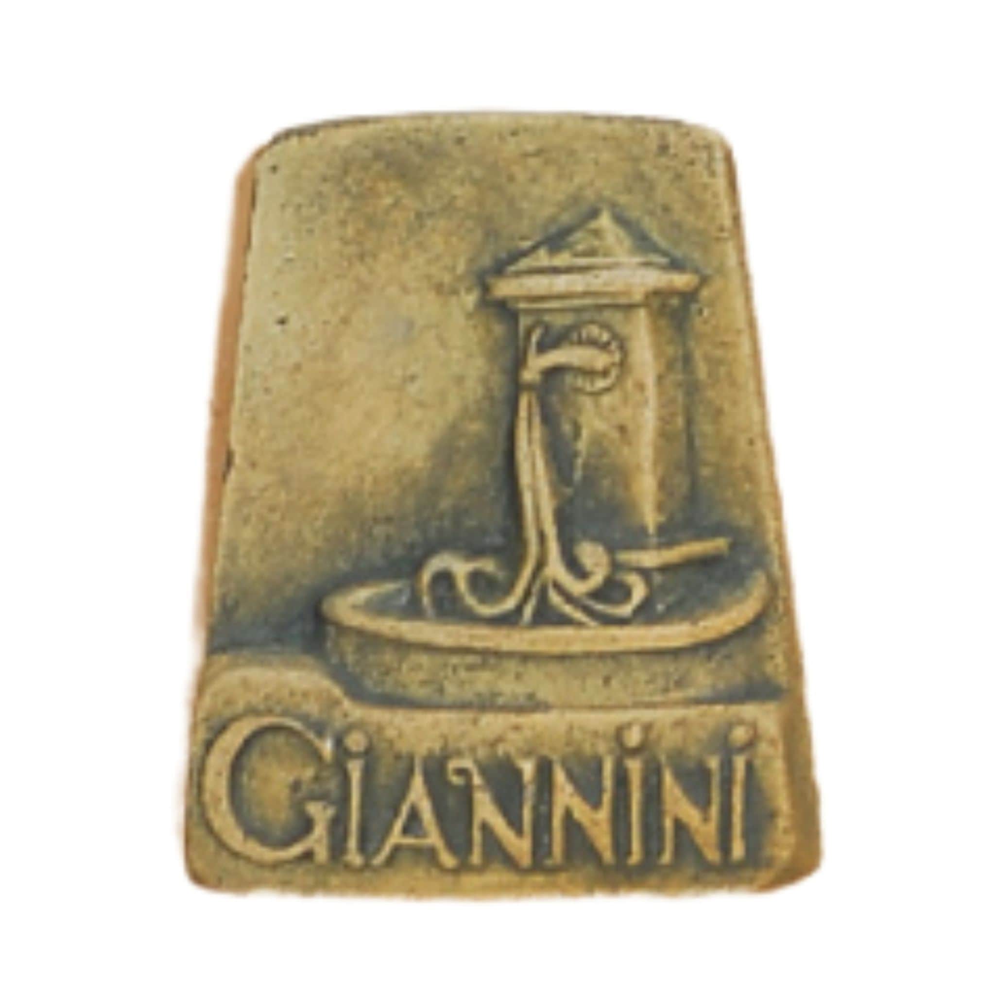 Giannini Color Medallion Sample - Giannini Garden Ornaments
