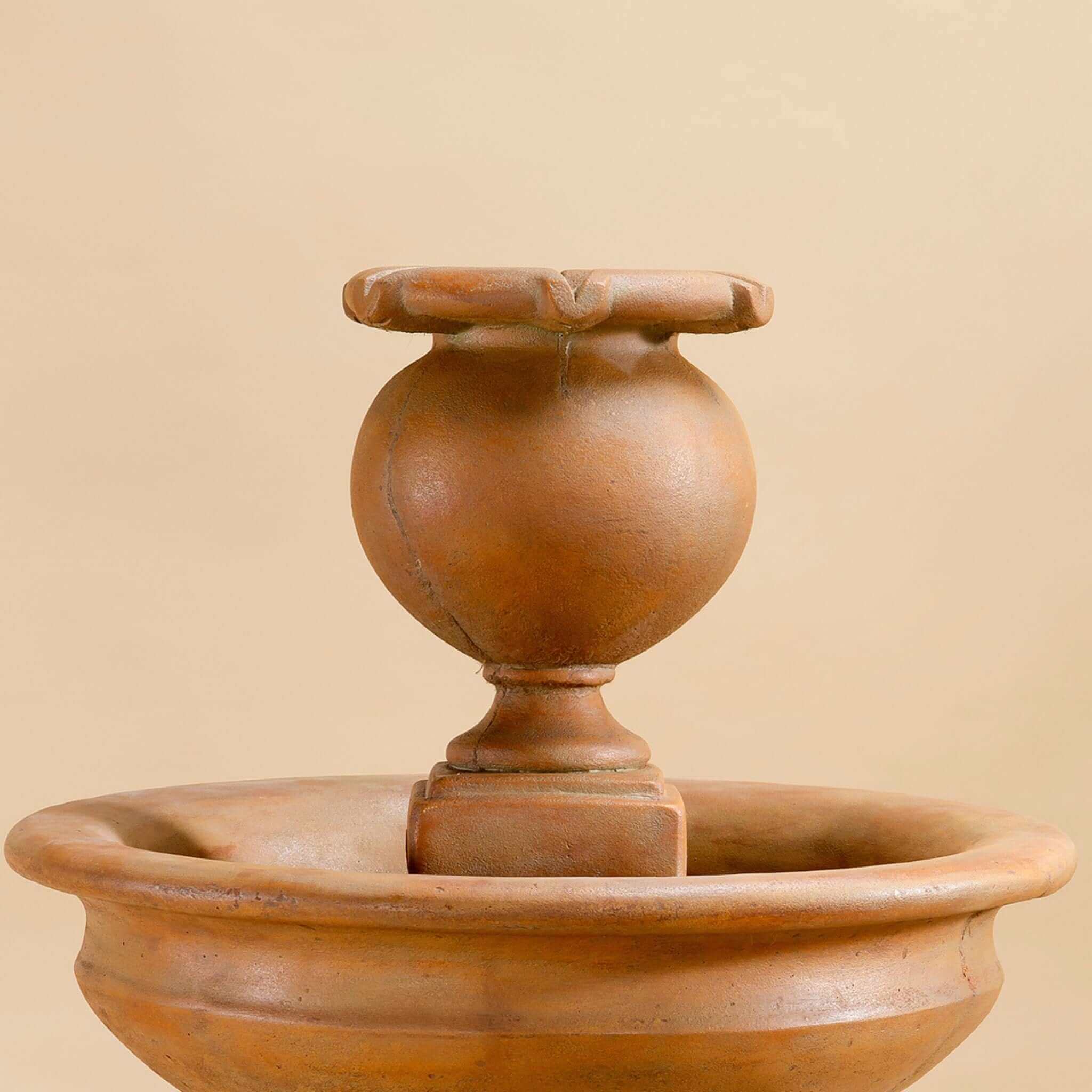 Cannes Concrete Fountain - Thumbnail 2